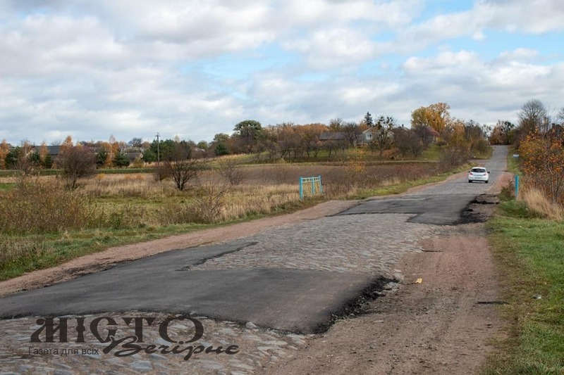 Планують відремонтувати дорогу Нововолинськ – Гряди 