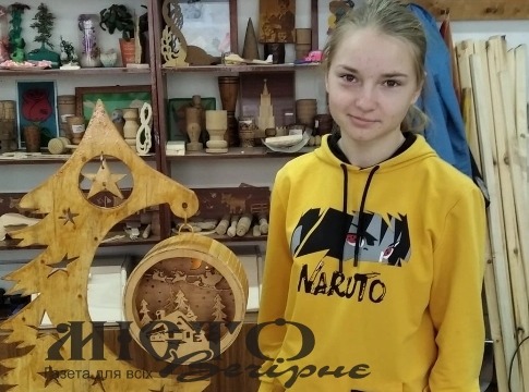 Учениці Галинівської школи громади взяли участь у конкурсі на виготовлення екоіграшки 