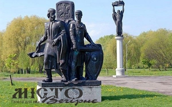У Володимирі надійшло дві пропозиції щодо пам’ятника героям України 