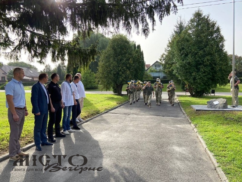 У День Державного Прапора у Володимирі підняли жовто-блакитний стяг 