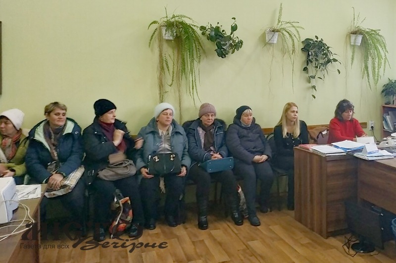 Чи легка праця соціального робітника, і хто ті люди, які у всьому допомагають стареньким? 