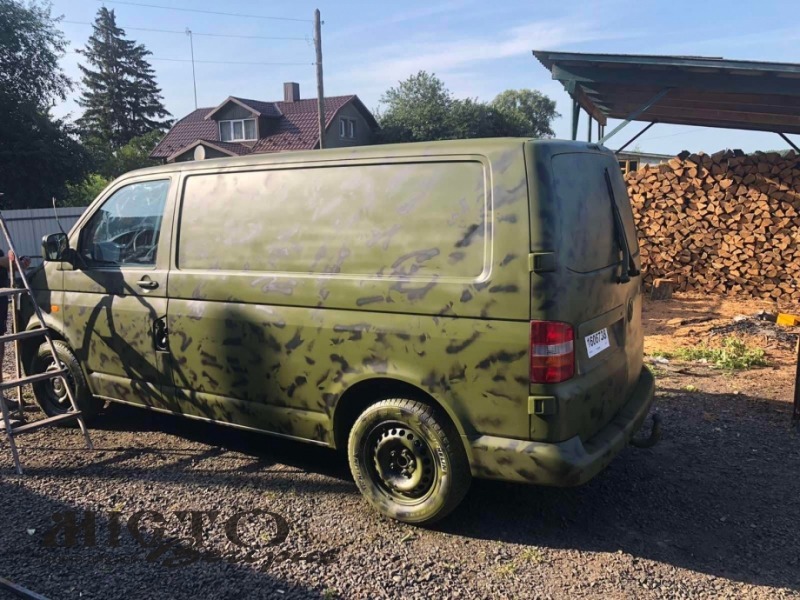 Із Затурцівської громади відправили два авто для захисників 