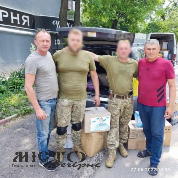 Жителі Затурцівської громади доставили чергову допомогу на передову 