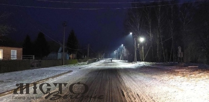  На одній із вулиць у Затурцях замінили ліхтарі 
