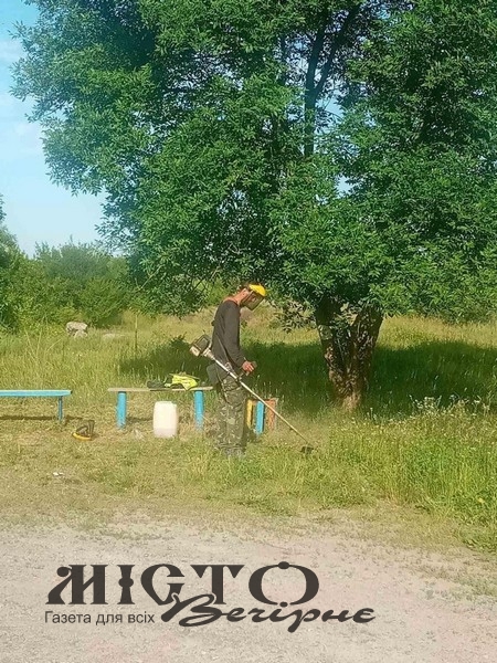 У Володимирі встановили зупинку на вулиці Наталії Ужвій 