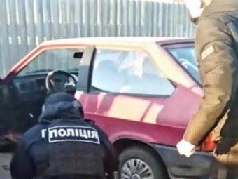 У Нововолинську затримали 3 викрадачів авто 