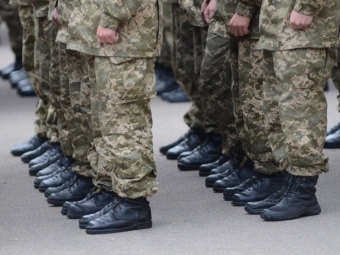 У Нововолинську працівники військкомату з поліцією ловили призовника прямо на вулиці 