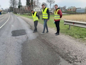 На Волині обстежують дороги державного значення - новини Володимир-Водинського На Волині обстежують дороги державного значення