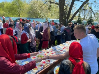 У Володимирі відбулася зустріч православної молоді без масок та дистанції - новини Володимир-Водинського У Володимирі відбулася зустріч православної молоді без масок та дистанції
