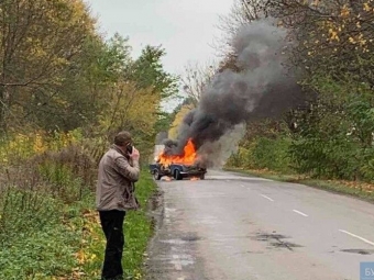 На Волині на ходу загорівся автомобіль 