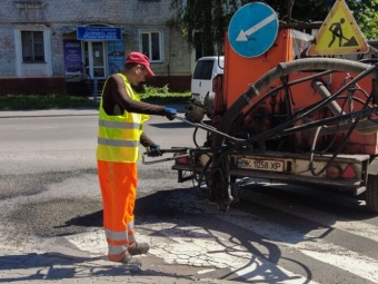 У Нововолинську капітально відремонтують чотири вулиці, на інших – залатають ямки 