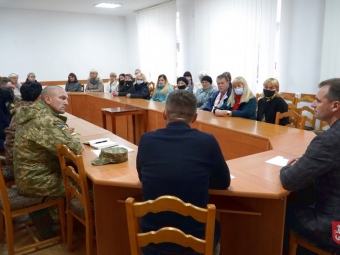У Володимирі відбулась зустріч міського голови з родинами загиблих військовослужбовців 