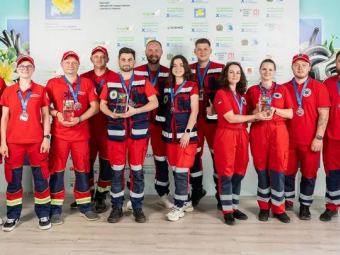 Бригада екстреної меддопомоги з Волині виграла реанімобіль на всеукраїнських змаганнях 