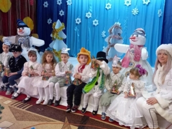 У Затурцівській громаді для дітей провели захід «Сюрпризи з-під ялинки» 