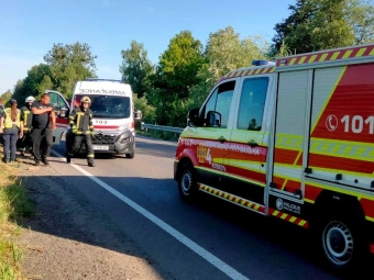 Аварія біля Володимира: водія з автівки деблокували рятувальники, він у важкому стані 