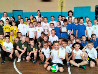 Іваничівська громада провела перші змагання «Котигорошко» серед молодших школярів 