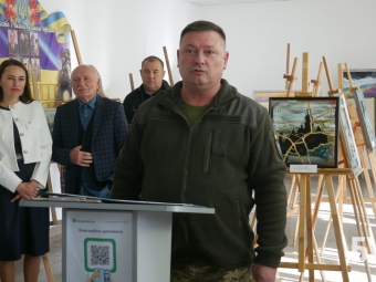 На аукціоні в Павлівці продали картини художника Василя Бондарчука і зібрали для ЗСУ близько 100 тисяч гривень 