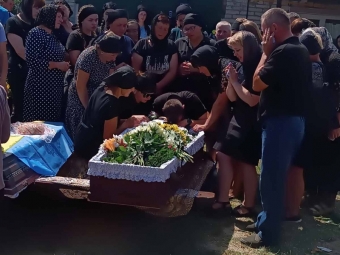 Павлівська громада попрощалася із загиблим Героєм Ігорем Панасюком 