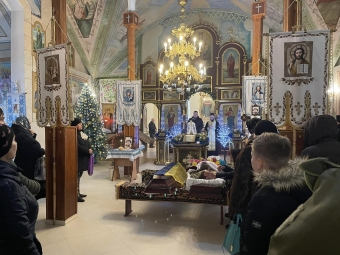 Нововолинська громада попрощалася із загиблим героєм 