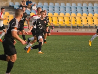 Нововолинськ програв Володимиру в домашньому матчі Чемпіонату Волині з футболу 