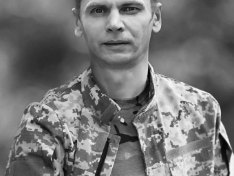 У Нововолинську попрощаються із загиблим воїном Андрієм Шевчуком 