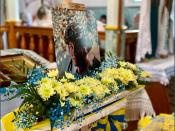 У Нововолинську попрощалися з Героєм Радиславом Гузарем 