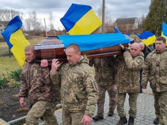 У Литовезькій громаді попрощалися із загиблим Ігорем Романчуком 