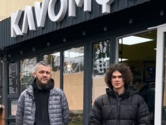У Нововолинську в центрі міста побили вікна кав‘ярні 