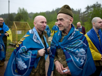 Перший етап обміну полоненими 1000 на 1000: в Україну повернулися 205 оборонців 