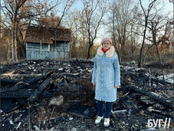 На дачному масиві біля Нововолинська згорів будиночок. Власниця підозрює, що це підпал. 