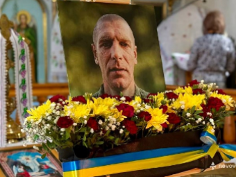 Із листопада 2024 року вважався зниклим безвісти: у Нововолинську в останню дорогу провели Героя Василя Жука 
