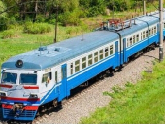 Депутат Волиньради просить відновити рух потягів, що зупинялися на станціях Зимнівської та Іваничівської громад 
