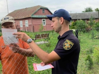 У Володимирському районі борються з пожежами 