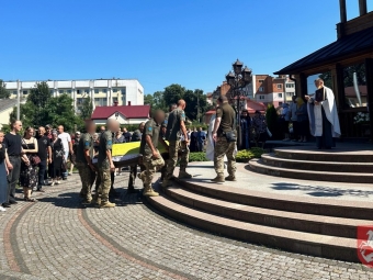 У Володимирі попрощалися із загиблим Героєм Андрієм Нехаєм 