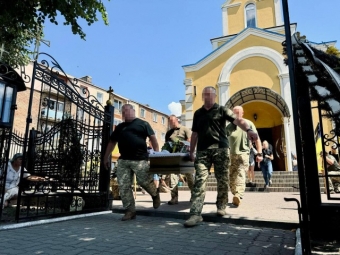 У Нововолинську попрощались із захисником Михайлом Лисом 
