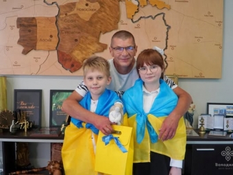 У Володимирі привітали звільненого з полону військового Романа Мояка 