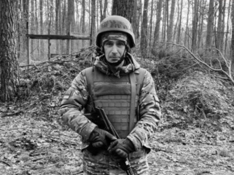 У Володимирі попрощаються з полеглим Героєм Олександром Денисюком - новини Володимир-Водинського У Володимирі попрощаються з полеглим Героєм Олександром Денисюком