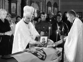 У Володимирській громаді провели в останню дорогу Героя Пилипа Климука 
