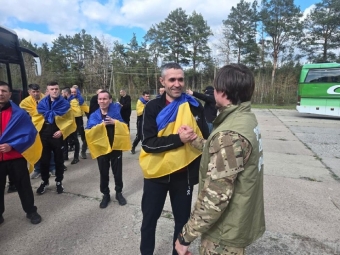 В Україну з російського полону повернулися 193 захисники, – Зеленський 