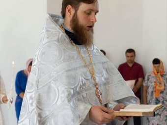 У Володимирі представники УПЦ МП заявили про затримання священника працівниками ТЦК на очах у вагітної дружини - новини Володимир-Водинського У Володимирі представники УПЦ МП заявили про затримання священника працівниками ТЦК на очах у вагітної дружини