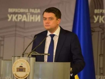Українських депутатів хочуть позбавляти мандатів за п’яне водіння 