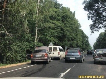На в'їзді у Шацький нацпарк сталася подвійна ДТП  