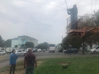 У Володимирі полагодили зелену стрілку світлофора на центральному перехресті  