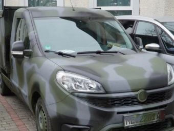 Володимир передав автомобіль для військових, отриманий від німецьких партнерів 