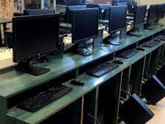 Для ліцею у Локачах придбали комп’ютерне обладнання 