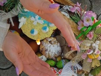 У Локачах спекли близько двохсот пасочок для військових 