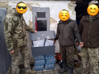 У Локачинському ліцеї закупили старлінк для наших захисників. 