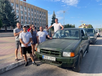 Нововолинські волонтери придбали ще один автомобіль для військових 