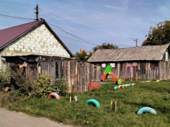 У Нововолинську демонтували чотирнадцять незаконно встановлених забудов - новини Володимир-Водинського У Нововолинську демонтували чотирнадцять незаконно встановлених забудов
