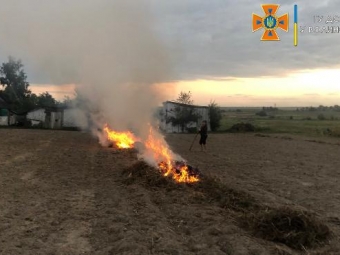 В Озютичах виявили паліїв сухої трави 